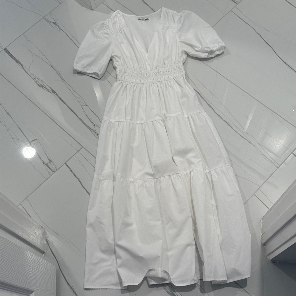 Moon River Ivory Puff Sleeve Midi Dress
